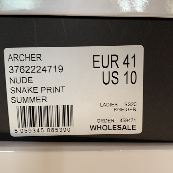 Kurt Geiger London Archer Nude - Picture 14 of 16